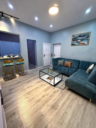 Teal Open Plan 1 Bed & Parlour Lekki 1 24-7 Power, Netflix, WIFI