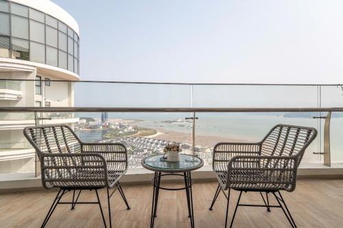 Comzy Homestay by Citadines Residence Ha Long