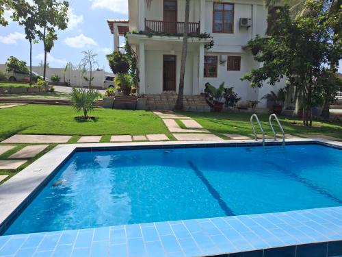 Πισίνα στο ή κοντά στο The Getaway Experience Villa