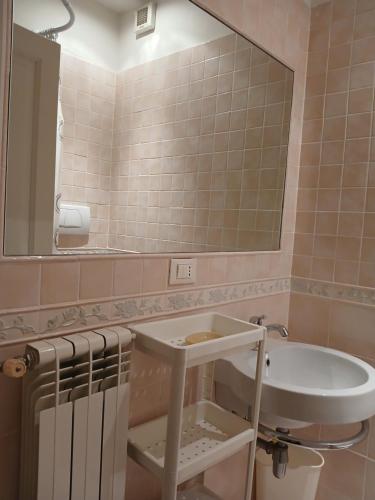 A bathroom at Casa Vacanza Villa Filomena