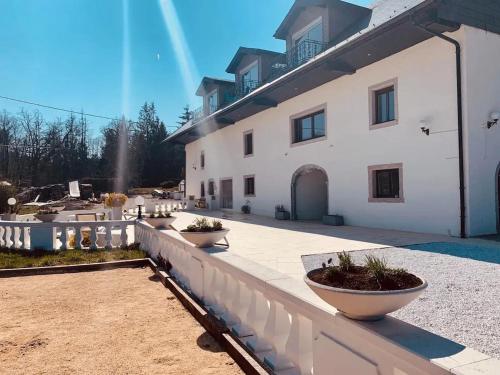 Villa spacieuse avec piscine près de Genève