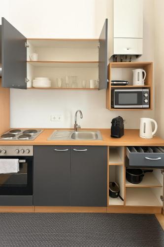 Royalty Zimmer