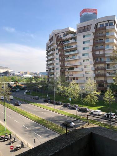 CityLife Apartment with a view