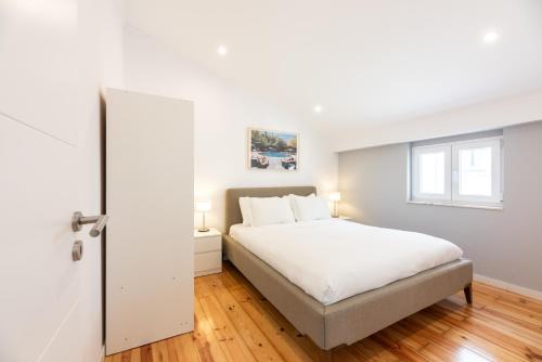 Stylish Avenida Apartment