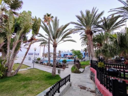 Apartamento Playa del Águila en 1ª línea de playa