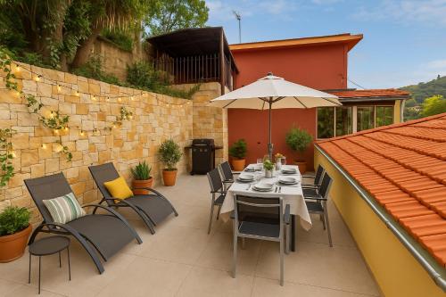 La 34 Tiny House with sunny terrace