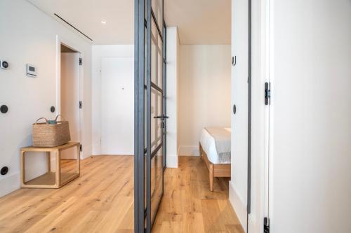 Ένα μπάνιο στο EDiTiON 147 - Luxury Housing