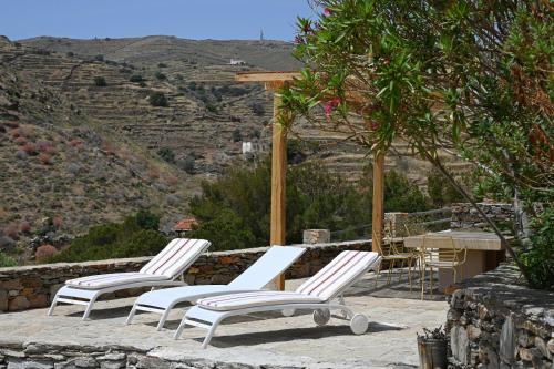 Gallery image of Terramare Villa's 4 in Kithnos
