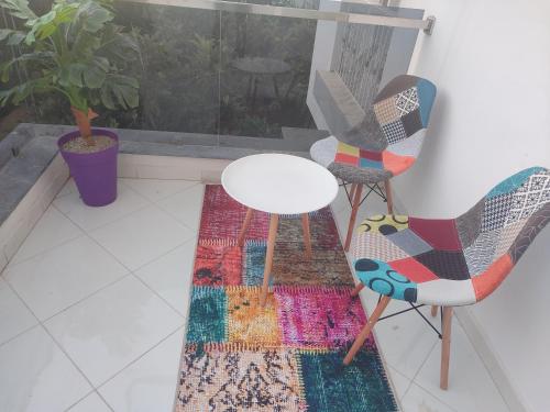 Ruang duduk di Maison avec piscine