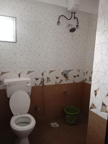 Koupelna v ubytování Pimple Saudagar 2bhk