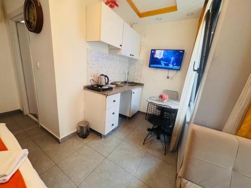 Η κουζίνα ή μικρή κουζίνα στο ZADE GALATA otel