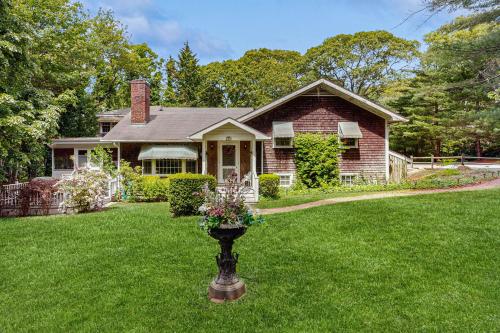 Κήπος έξω από το The CAVU Mansion on Bellevue