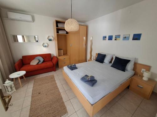 Postel nebo postele na pokoji v ubytování Little house Kućica
