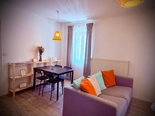 Apartment-NO elevator-Free private parking-Self check in !! Appartement-PAS ascenseur-Parking privé gratuit-Arrivée autonome!! photo 5