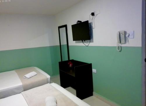 Μια τηλεόραση ή/και κέντρο ψυχαγωγίας στο Hotel HIH