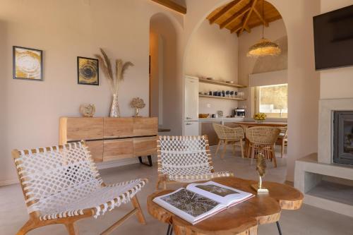 Villa Nanoula & Villa Stella Twin Villas Retreat