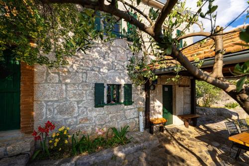 MY DALMATIA - Sea view stone house Dobroselo