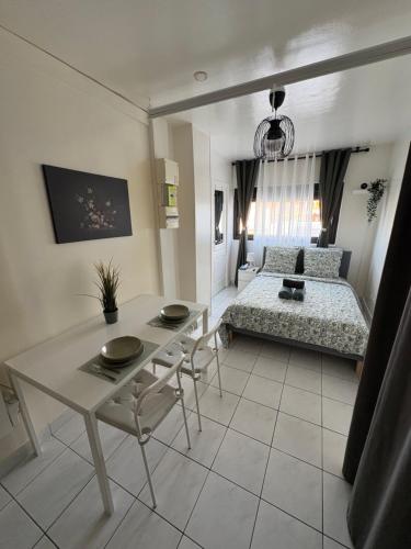 Ciné à la maison ! Studio à 3 min du métro