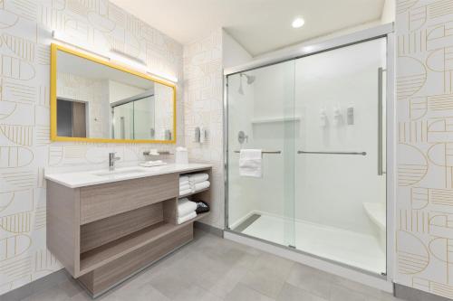 Koupelna v ubytování Home2 Suites By Hilton Paris