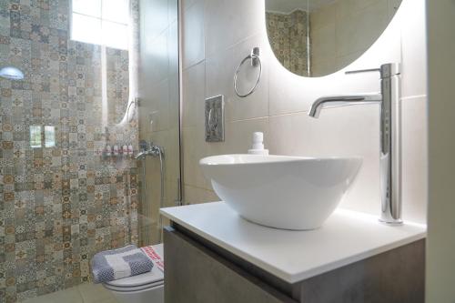 KAMARA Home 2
