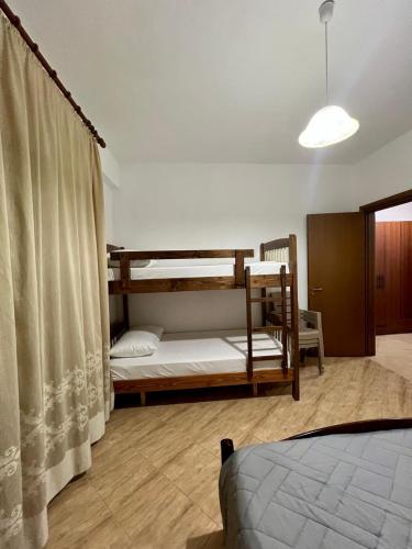 Imagine din galeria proprietății Cozy Apartment - Vlora Waterfront în Vlorë