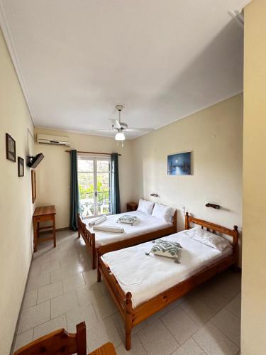 Gallery image of Villa Theodora in Keri