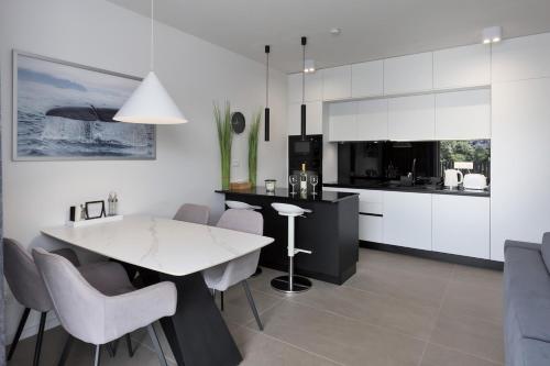 Apartments with parking space Porec - 24365