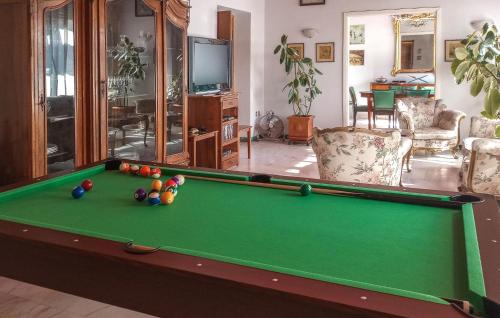 Biliár nebo kulečník v ubytování Villa Carlotta