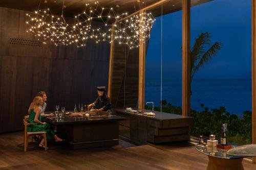Hosté ubytování The St. Regis Maldives Vommuli Resort
