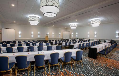 Crowne Plaza Orlando-Downtown, an IHG Hotel Image