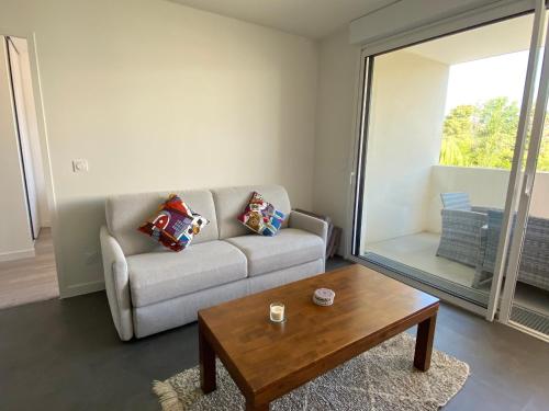 Appartement Moderne avec Parking à Argelès-sur-Mer - FR-1-732-98