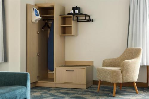 Гостиная зона в Hampton Inn Lancaster