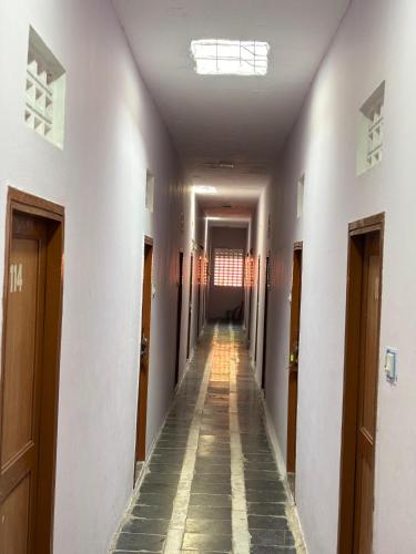 Gambar di galeri bagi NANDI Residency di Tiruvannāmalai