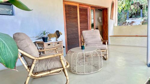 Posezení v ubytování LoerieRoep Estate - Mountainview Selfcatering Accommodation Nelspruit