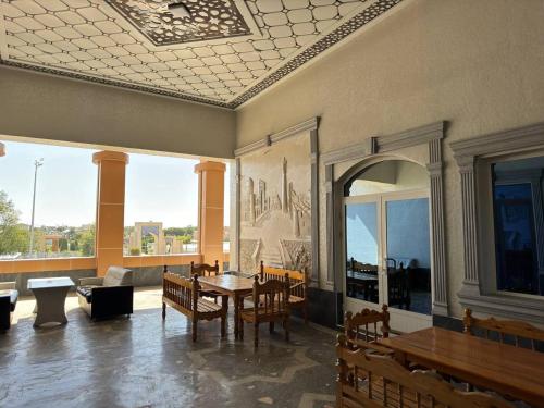 Μπαλκόνι ή βεράντα στο Shodlik Hotel