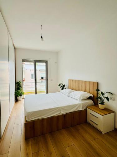 Plant house tesisinde bir odada yatak veya yataklar