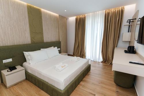 Gallery image of Belmond Hotel in Ksamil