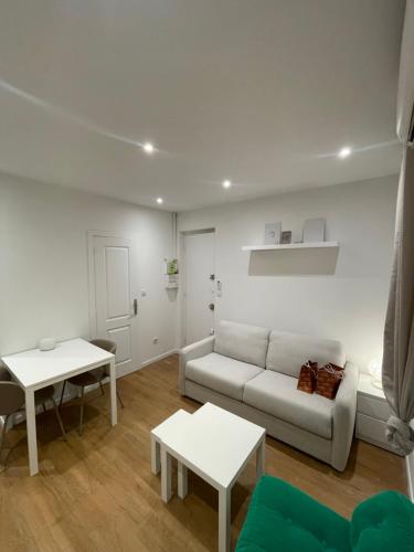 Χώρος καθιστικού στο Studio cosy - Nice Mont Boron