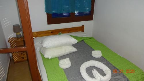 Gallery image of Scirocco Rooms in Loutro