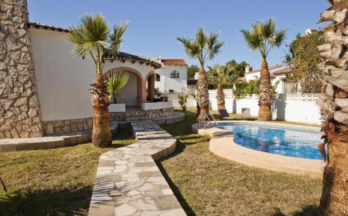 038 Villa Magrana