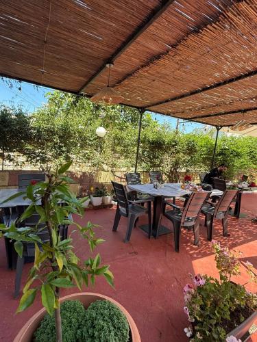 Jardín al aire libre en Hotel de Ksamil