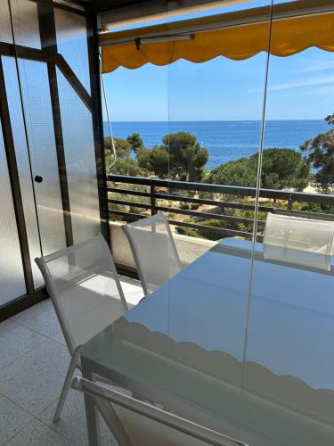 Apartamento con vistas al mar