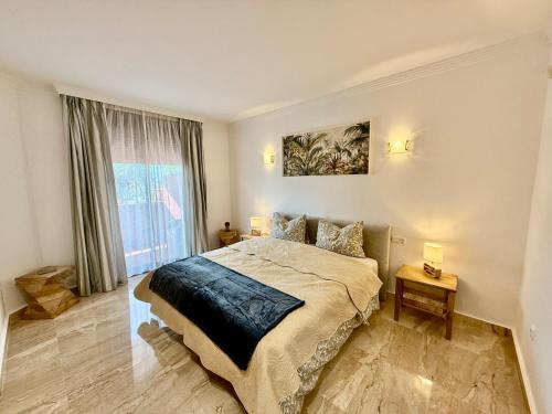 Sea View Luxury Las Nayades Beachfront-Spa-Pools