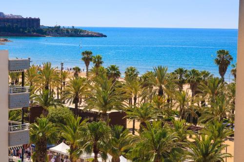 Prime Location Penthouse with Stunning Sea Views