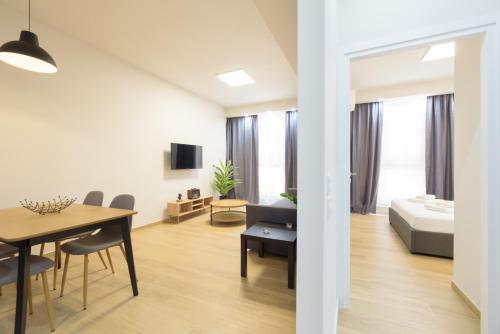 Bright 1-Bedroom Apartment by WeHost Athens
