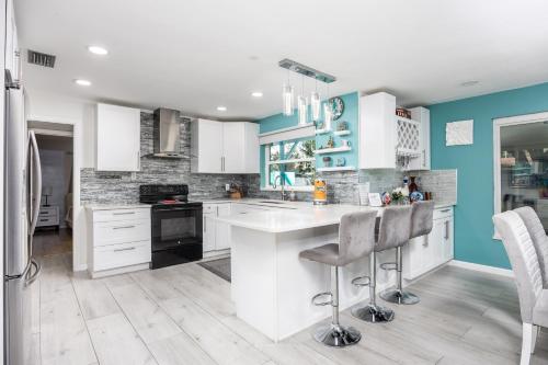 Dapur atau dapur kecil di Luna Vacation