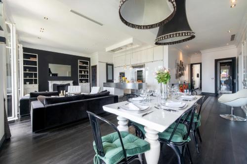 Prestige & Comfort Facing the Palais des Festivals