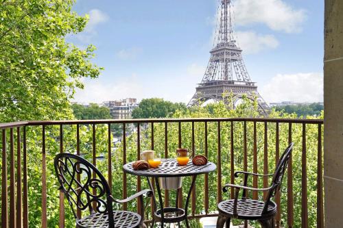 Luxurious apartment - 2BR- 6P Eiffel Tower view