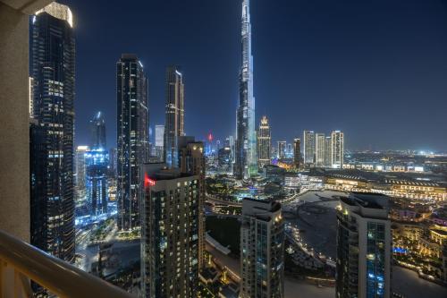 29 Boulevard - Luxury 2BR Apartment with Burj Khalifa & Fountain View photo 3