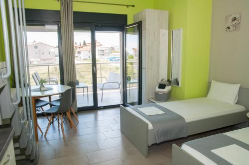 Φωτογραφία από το άλμπουμ του FF Apartments στη Νικήτη